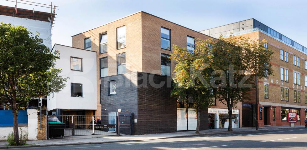 			1 Bedroom, 1 bath, 1 reception Apartment			 Mare Street, Hackney / London Fields 